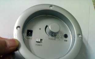 跨界融合 從沙發(fā)搖椅到廣告機(jī)，揭秘家具與家電的智能連接新趨勢(shì)